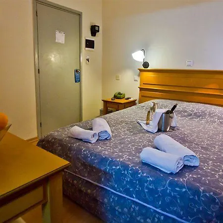 Rhodes Готель 2*