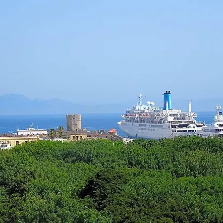 Rhodes 2* Rhodes City